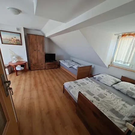 Agrostrzecha Z Ogrodem, Na Jurze Blisko Ogrodzienca Farmház *