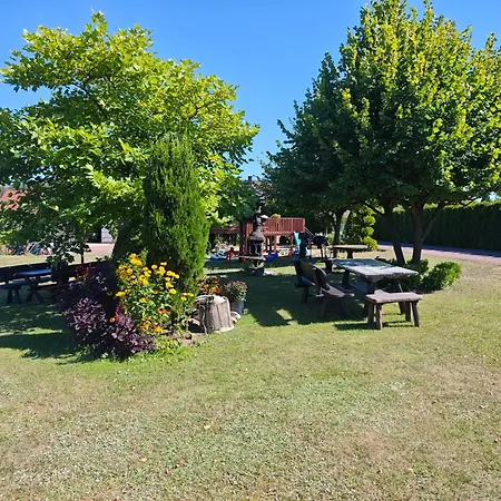 Agrostrzecha Z Ogrodem, Na Jurze Blisko Ogrodzienca