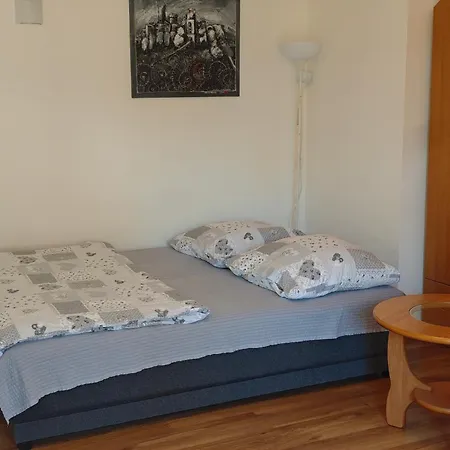 Farmház Agrostrzecha Z Ogrodem, Na Jurze Blisko Ogrodzienca