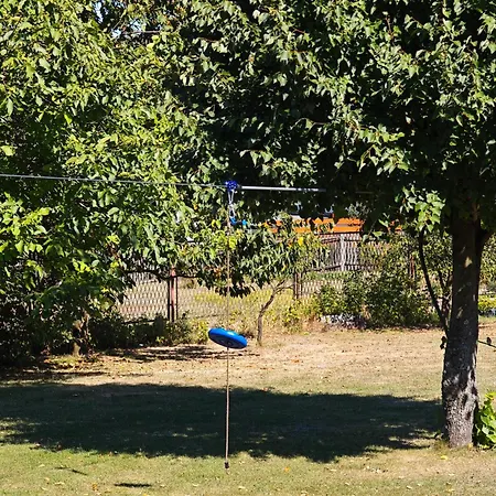 Farmház Agrostrzecha Z Ogrodem, Na Jurze Blisko Ogrodzienca